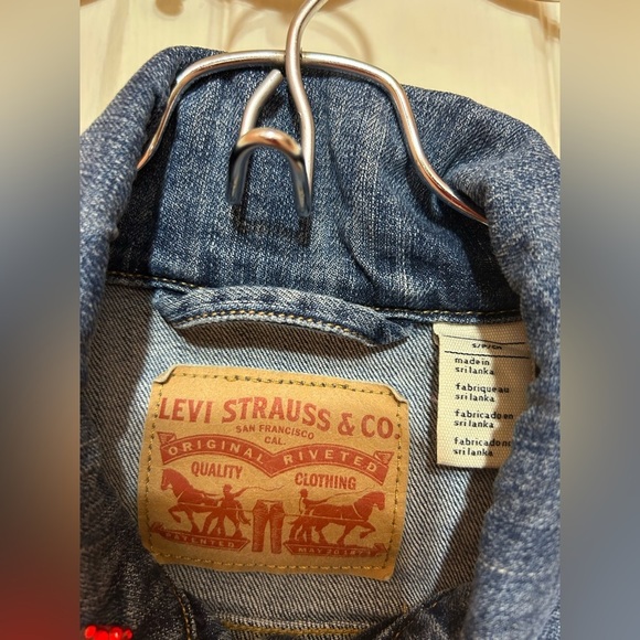 Levi's Original Trucker Jacket - Women's size S - Picture 5 of 9